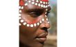De Afrikaanse schminken traditie