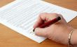 Het ondertekenen van juridische documenten als de executeur-testamentair van een testament