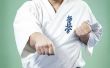 Juiste manier om Patches toe te passen op Karate Uniformen