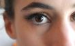 How to Hide asymmetrische ogen met make-up
