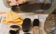 Hoe te poetsen laarzen met gekleurd stiksel