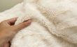 Hoe te verwijderen van een geur van een Fleece deken