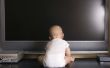 Wat zijn de gevaren van het zetten van een Baby voor een TV?