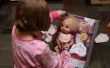 Hoe maak je leven spelen pop babyvoeding