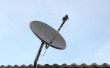 Hoe word ik een satelliet aannemer voor netwerk van de schotel of DirecTV