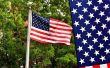 Hoe een Amerikaanse vlag verticaal hangen