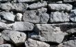 How to Build een rotstuin muur