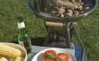 Hoe licht een houtskool barbecue met krant