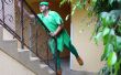 Hoe maak je een volwassen Peter Pan kostuum