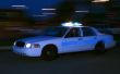 Hoe Spot een ongemarkeerd politieauto