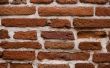 How to Build een bakstenen muur op ongelijke grond