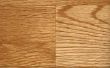 Tekenen van waterschade aan houten vloeren