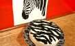 Hoe maak je een Zebra Print taart met behulp van gewone slagroom