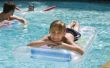 Hoe te verminderen van de hardheid van het Water van de Pool & alkaliteit