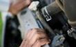 Hoe te verwijderen van het uitlaatspruitstuk van de motor van een 2,3 L MazdaSpeed