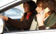 Waarom moet niet worden gebruikt u uw mobiele telefoon tijdens het rijden?