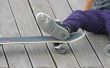 Hoe te repareren van gaten in Skate schoenen