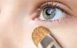 Hoe toe te passen make-up op Acne gevoelige huid