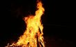 Hoe te branden van houten palen met dieselbrandstof
