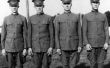 Hoe te verpakken Leggings in WWI leger uniformen