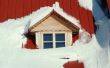Asfalt Shingles vs. stalen dakbedekking voor sneeuwcondities
