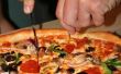 Hoe om te voorkomen dat dingen vasthouden aan een Pizza steen