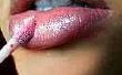 Hoe te verzachten je lippen voor die onvergetelijke kus