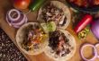 Authentiek Mexicaans voedsel te maken thuis voor een menigte