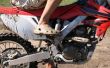 Hoe aan te scherpen een ketting op een motorfiets