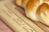 Hoe maak je een gevlochten brood-mand die kun je eten