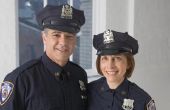 De geschiedenis van het politie-Uniform