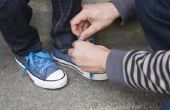 Hoe te verbergen uw schoenveters bij het dragen van Converse