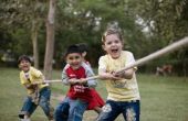 Hoe te spelen van touwtrekken op een Kids feestje