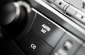 Hoe te verwijderen van een Acura TSX-Stereo