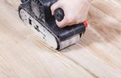 Hoe te verwijderen van houten vlek van hout
