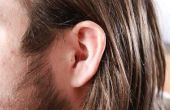 Zelfgemaakte oor schoonmaken oplossingen