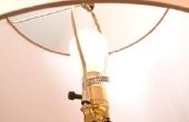 Hoe te binden een knoop UL voor Lamp Socket bedrading reparatie