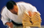 Houtsoorten gebruikt voor het breken van planken in Karate