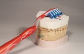 Wetten met betrekking tot minderjarigen zien in een tandheelkundige kantoor