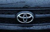 Toyota Corolla Front Bumper verwijderen