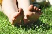 Wat zijn de oorzaken van laterale voet pijn?