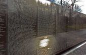 Hoe krijg ik een naam aan de Vietnam veteranen muur