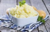 Hoe prak aardappelen met een vork