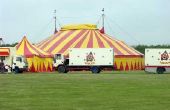 Controlelijst van de veiligheid van het circus