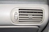 Hoe te verwijderen van de Dash-ventilatieopeningen in een Mustang