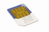 Hoe te verwijderen van de SIM-kaart uit de Motorola RAZR