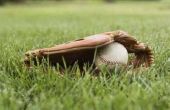 Hoe schoon een beschimmeld lederen honkbal handschoen