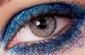 Hoe te verwijderen Glitter Eye Make-up