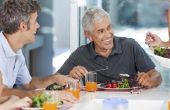 Energie-opvoerende voedsel voor senioren