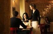 Kan de eigenaar van een Restaurant aanrekenen een serveerster creditcard?